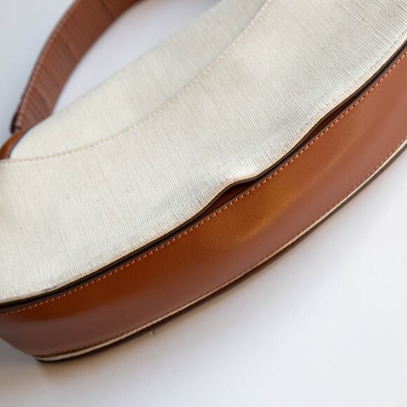 BOSS Ariell Shoulder Bag - Picture 5 of 12